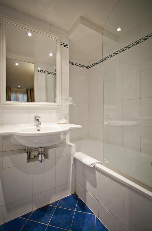 Deux Chambres Doubles Adjacentes